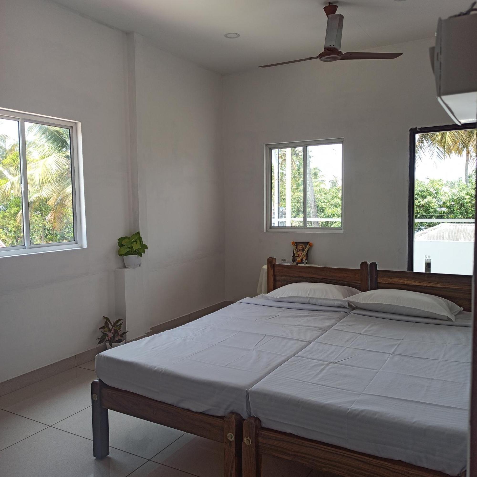 Kochi Bethesda Inn מראה חיצוני תמונה